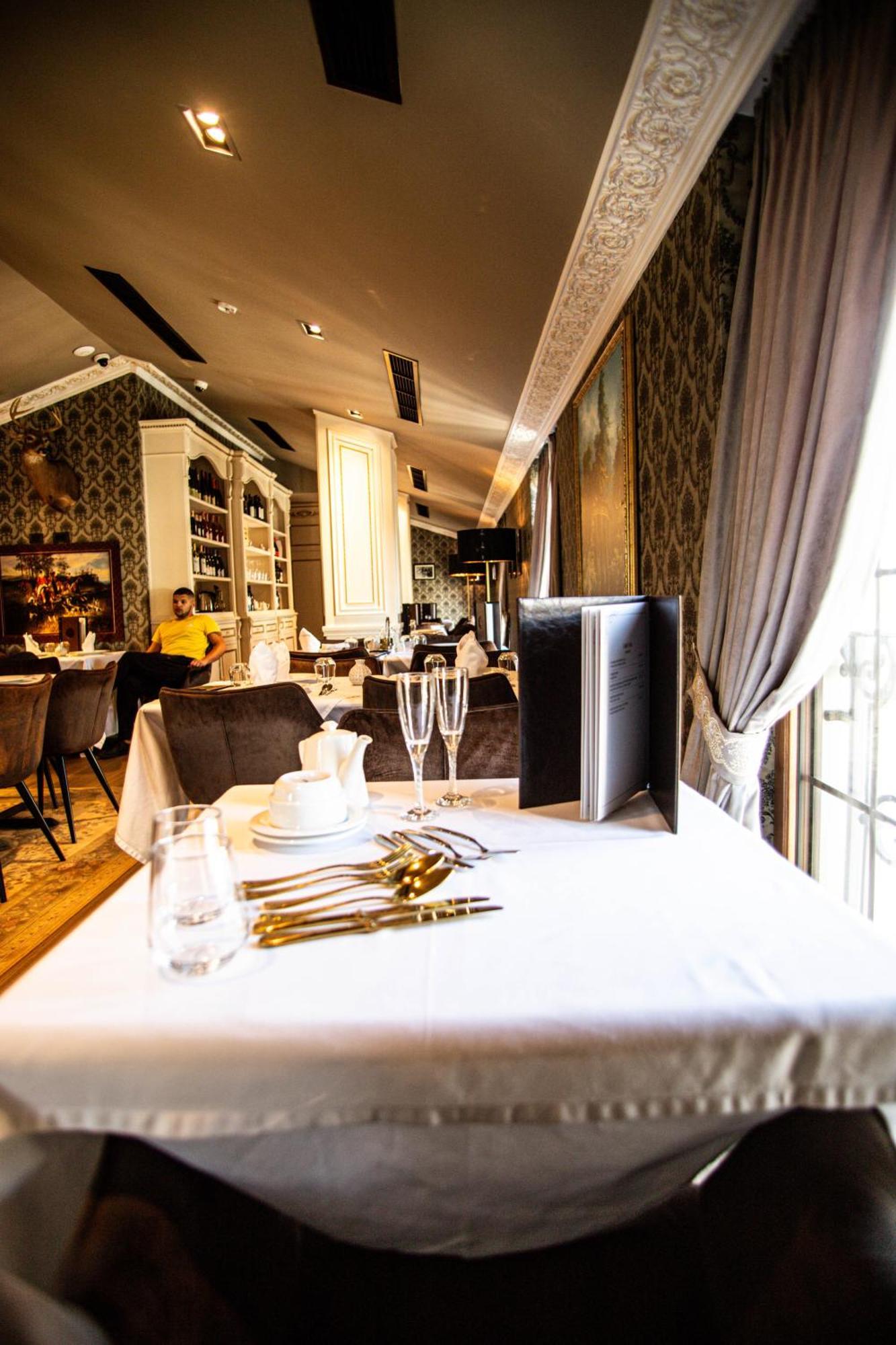 Envy Hotel Durrës Kültér fotó